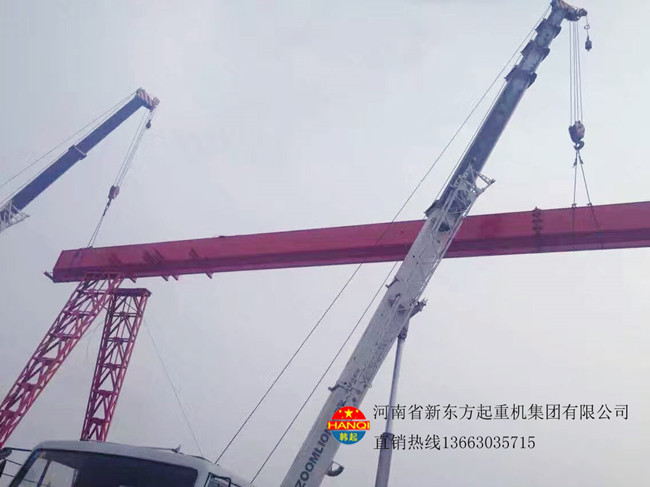 5吨龙门吊安装_副本.jpg